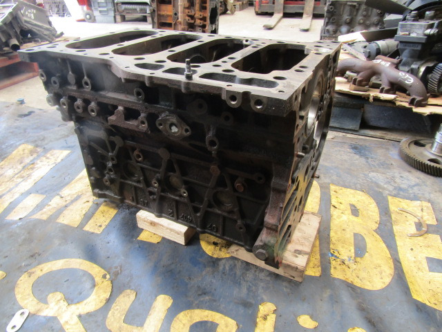 Engine and parts for Truck ISUZU 4HK1 NQR/N75: picture 5