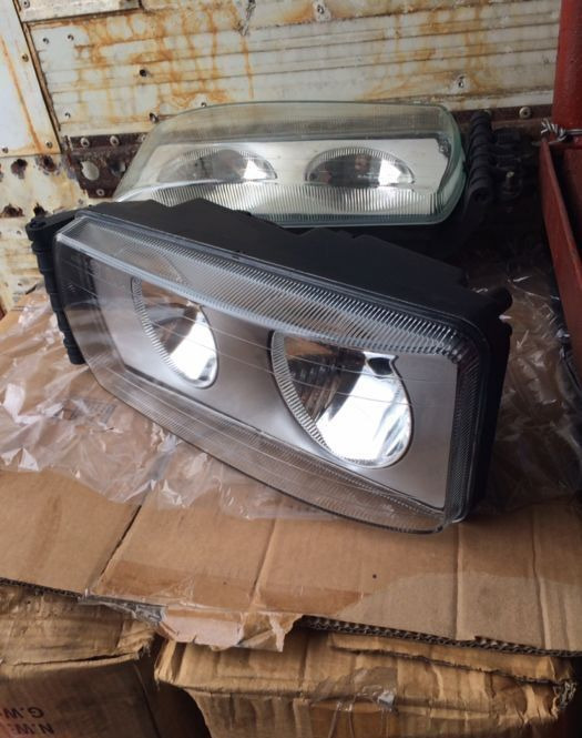 New Headlight for Truck IVECO Stralis: picture 2
