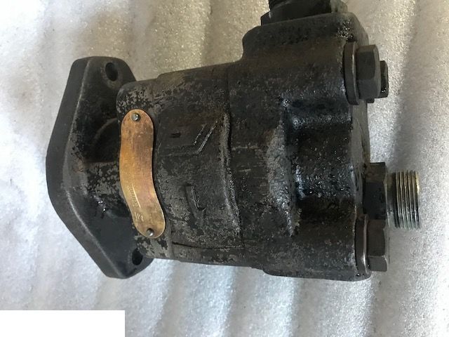 Oil pump for Agricultural machinery John Deere 3200- Pompa Oleju: picture 4