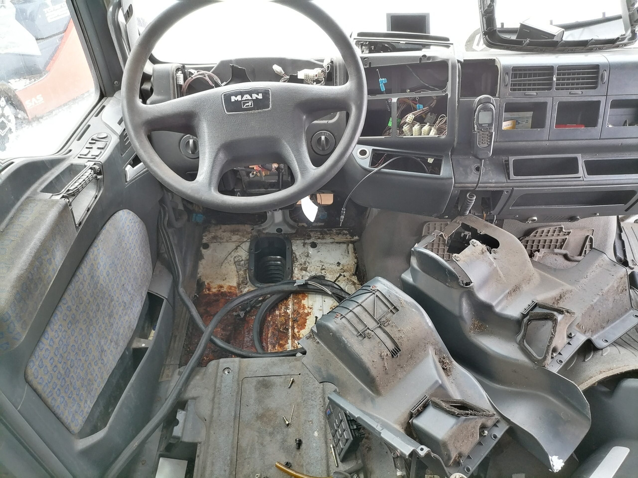 Cab and interior for Truck MAN Cab TG460: picture 14