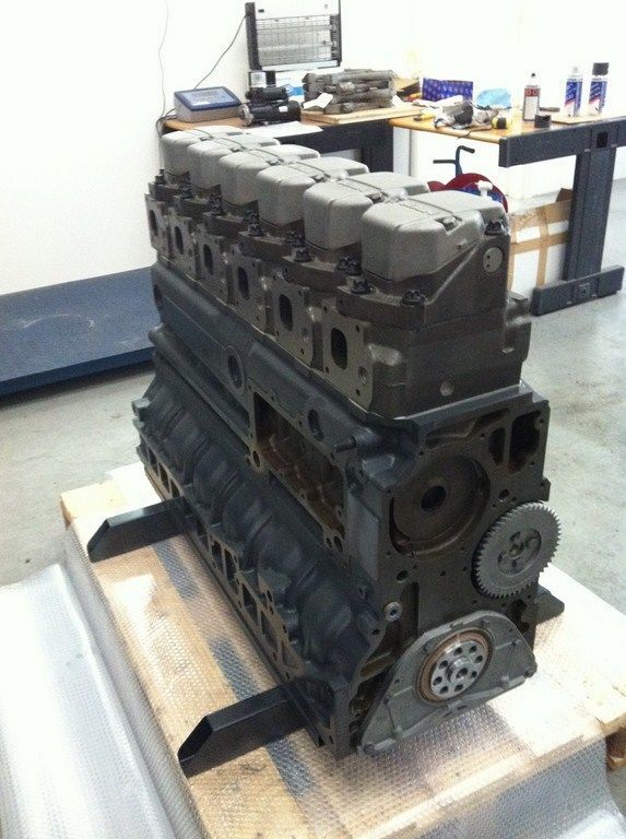 New Cylinder block for Truck MAN D2866LUH35 D2866LUH   truck: picture 3