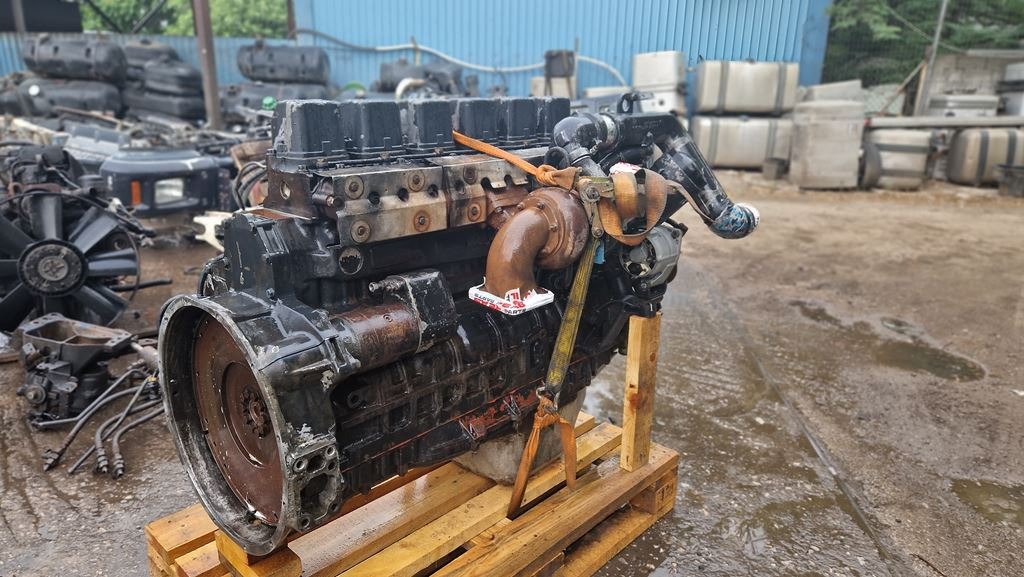 Engine for Truck MAN D2866 LF20 400HP WITH VALVE BRAKE - REPAIRED: picture 3