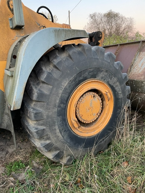 Wheel and tire package for Construction machinery Opona Felga koło 26,5-25 EM Mitas Liebherr L564 L574: picture 9