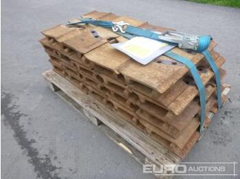 Undercarriage parts for Construction machinery Pallet of Track Plates: picture 1