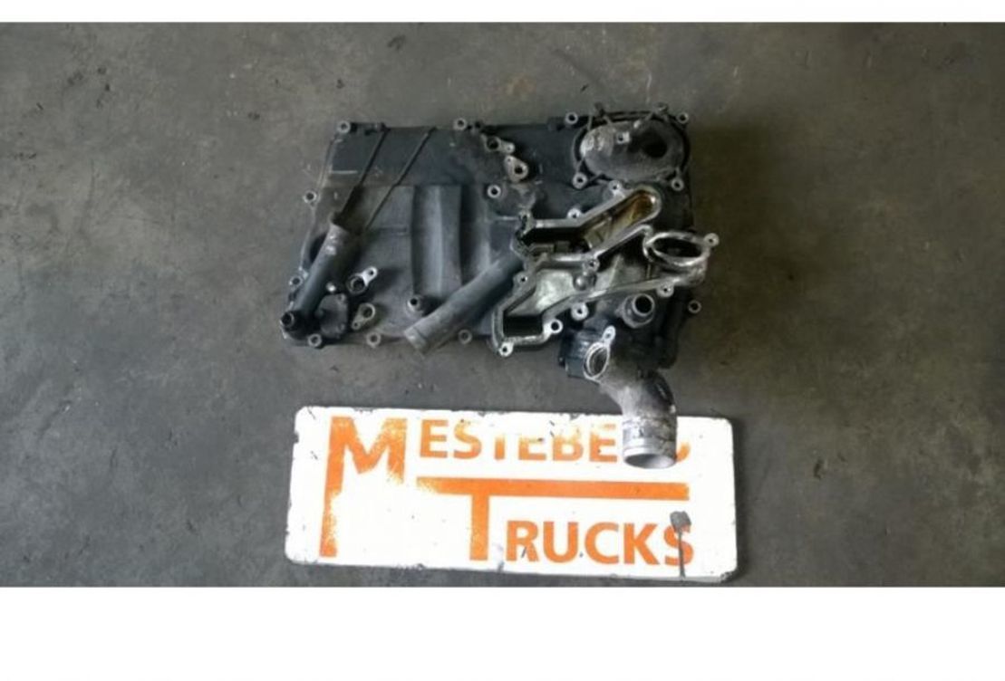 Engine and parts for Truck Scania Deksel met oliekoeler R400: picture 2