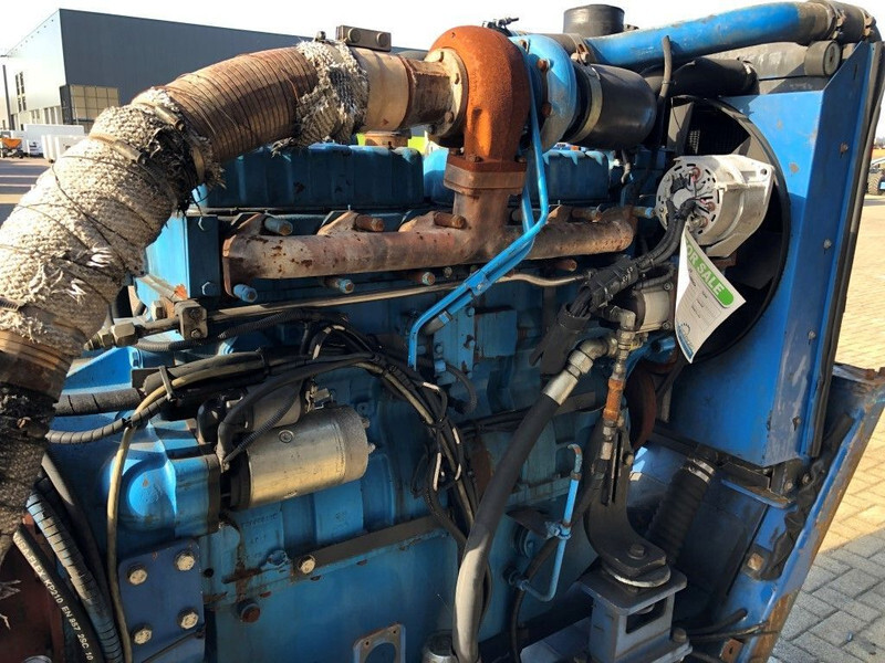 Engine Sisu Valmet Diesel 74.234 ETA 181 HP diesel enine with ZF gearbox: picture 13