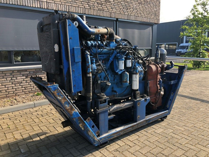 Engine Sisu Valmet Diesel 74.234 ETA 181 HP diesel enine with ZF gearbox: picture 16