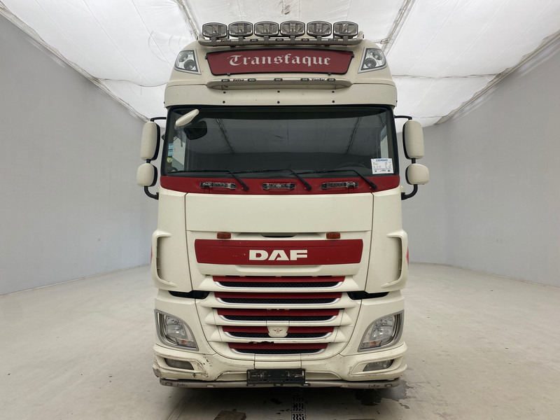 Tractor unit DAF XF106.460 Super Space Cab: picture 2