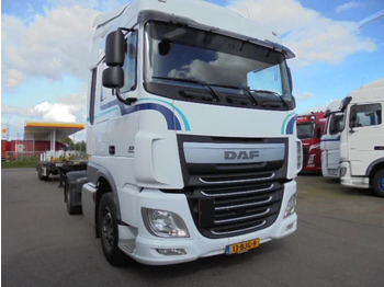 DAF XF 440 EUR6 - Tractor unit: picture 2