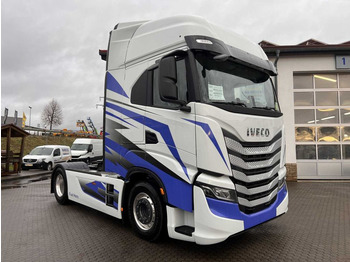 New Tractor unit Iveco S-Way AS440S49T/P Fuel Hero Intarder Alu 2x Tank: picture 5