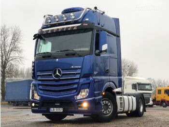 Tractor unit MERCEDES-BENZ Actros 1845 Giga Space: picture 1