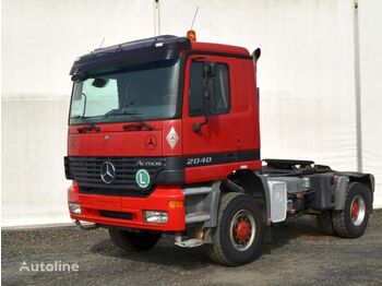 Tractor unit MERCEDES-BENZ Actros 2040 AS 4x4 three pedal: picture 1