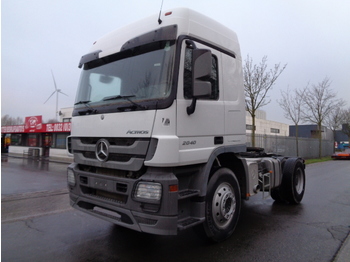 New Tractor unit Mercedes-Benz ACTROS 2040: picture 1