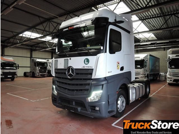 Tractor unit MERCEDES-BENZ Actros 1845