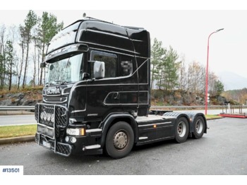 Tractor unit Scania R730: picture 1