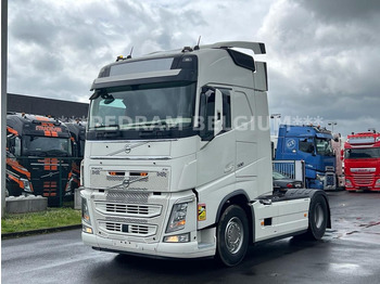 Tractor unit VOLVO FH13 500