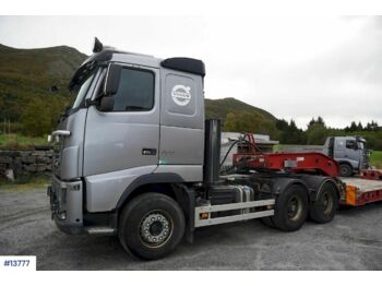 Tractor unit Volvo FH16 600: picture 1