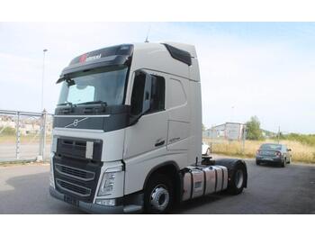 Tractor unit Volvo FH420 4x2 Euro 6 serie 8328: picture 1