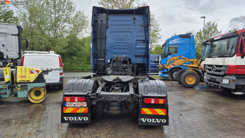 Tractor unit Volvo FH 460 Retarder, Vollspoiler: picture 11