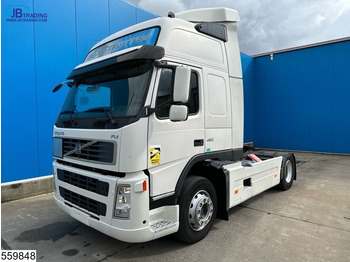 Tractor unit VOLVO FM 450