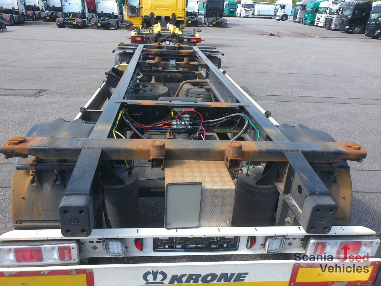 Container transporter/ Swap body trailer KRONE 2-Achs-Lafette verstellbare Deichsel TOP!!!: picture 9