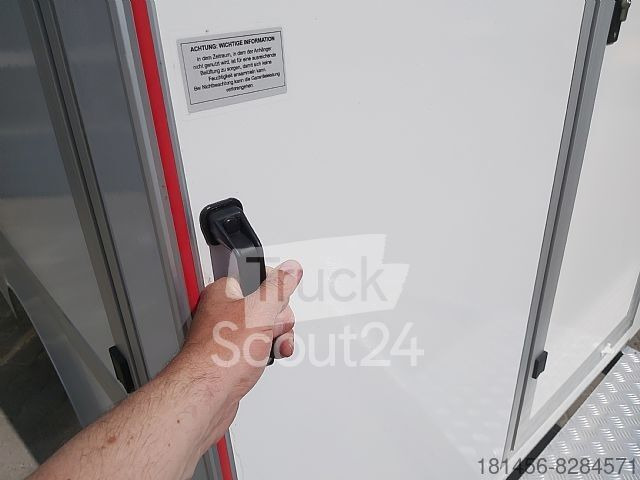New Vending trailer Retro Compact 250cm innen Licht 230 V 1 Klappe Neu verfügbar: picture 8