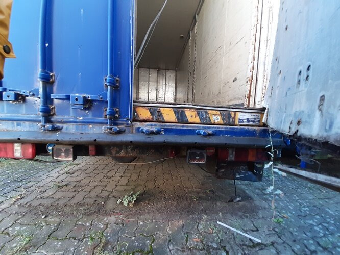 Closed box trailer - - SCHIER Kofferanhänger mit Hubboden: picture 11