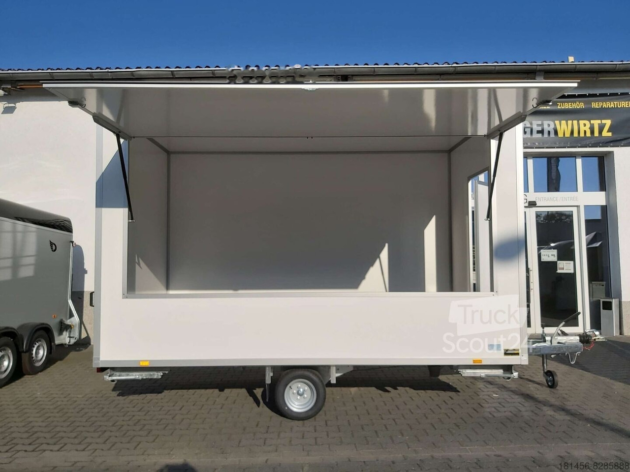 New Vending trailer Wm Meyer VKH 1337 Verkaufsklappe Boden eben isoliert direkt bei ANHÄNGERWIRTZ verfügbar: picture 10