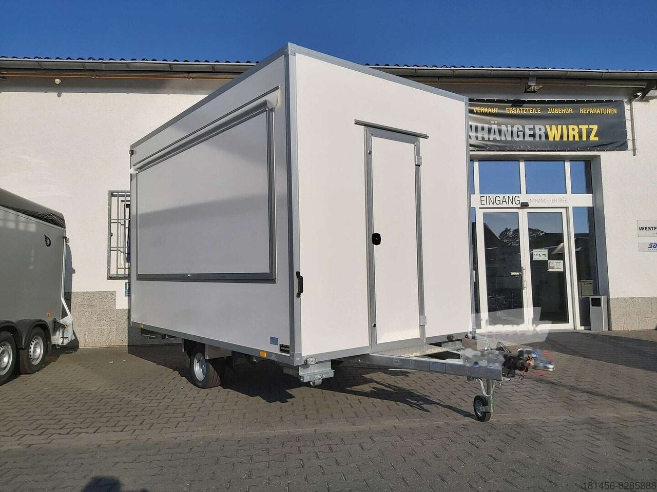 New Vending trailer Wm Meyer VKH 1337 Verkaufsklappe Boden eben isoliert direkt bei ANHÄNGERWIRTZ verfügbar: picture 2