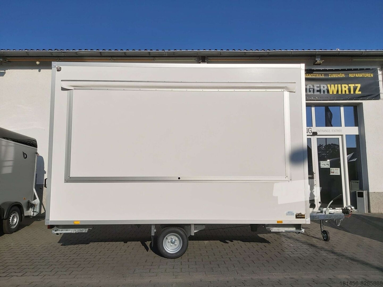 New Vending trailer Wm Meyer VKH 1337 Verkaufsklappe Boden eben isoliert direkt bei ANHÄNGERWIRTZ verfügbar: picture 9