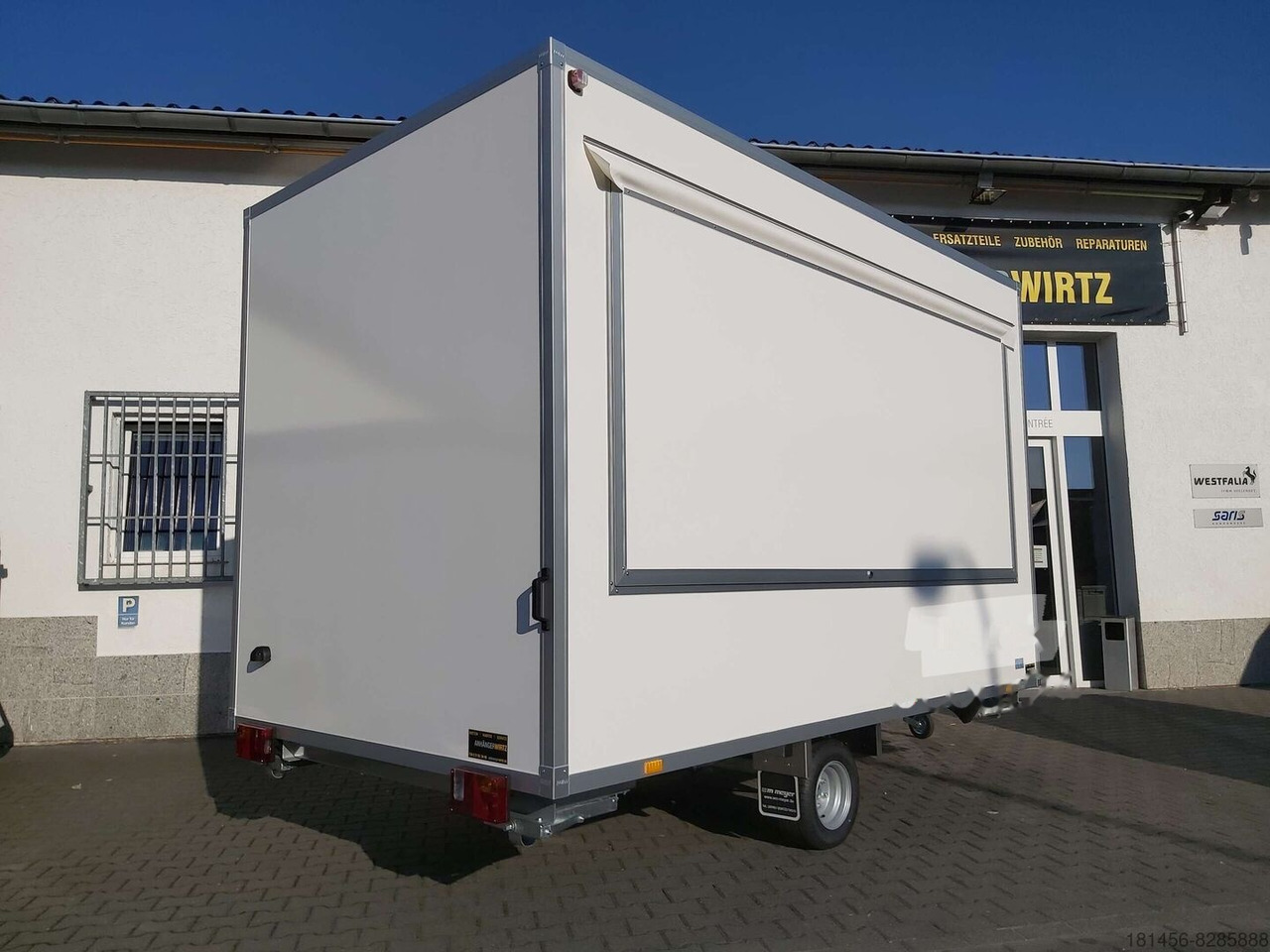 New Vending trailer Wm Meyer VKH 1337 Verkaufsklappe Boden eben isoliert direkt bei ANHÄNGERWIRTZ verfügbar: picture 4