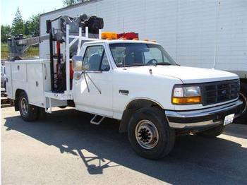 FORD F450 - Cab chassis truck