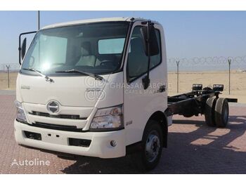 Cab chassis truck HINO 916 Chassis, 6.1 Tons (Approx.), Single cabin with TURBO, ABS an: picture 1