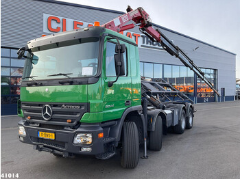 Mercedes-Benz Actros 3244 8x4 HMF 18 Tonmeter laadkraan - cable system truck