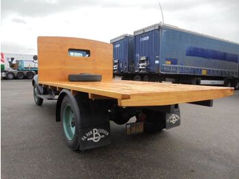 Dropside/ Flatbed truck Chevrolet 1 1/2 TON FLATBED: picture 5