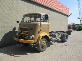 Cab chassis truck DAF A1600: picture 1