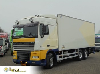 Refrigerator truck DAF XF 95.430 + Carrier 500 + Dhollandia lift: picture 1