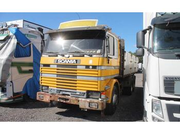 Dropside/ flatbed truck Scania R142 H 6X2