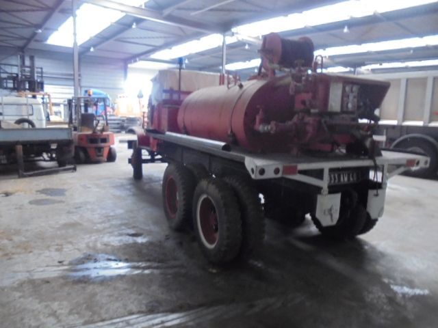 Tanker truck GMC CCKW 353 6X6: picture 9