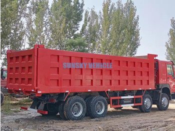 New Tipper for transportation of bulk materials HOWO Brand New 8X4 400HP Tipper Truck: picture 4
