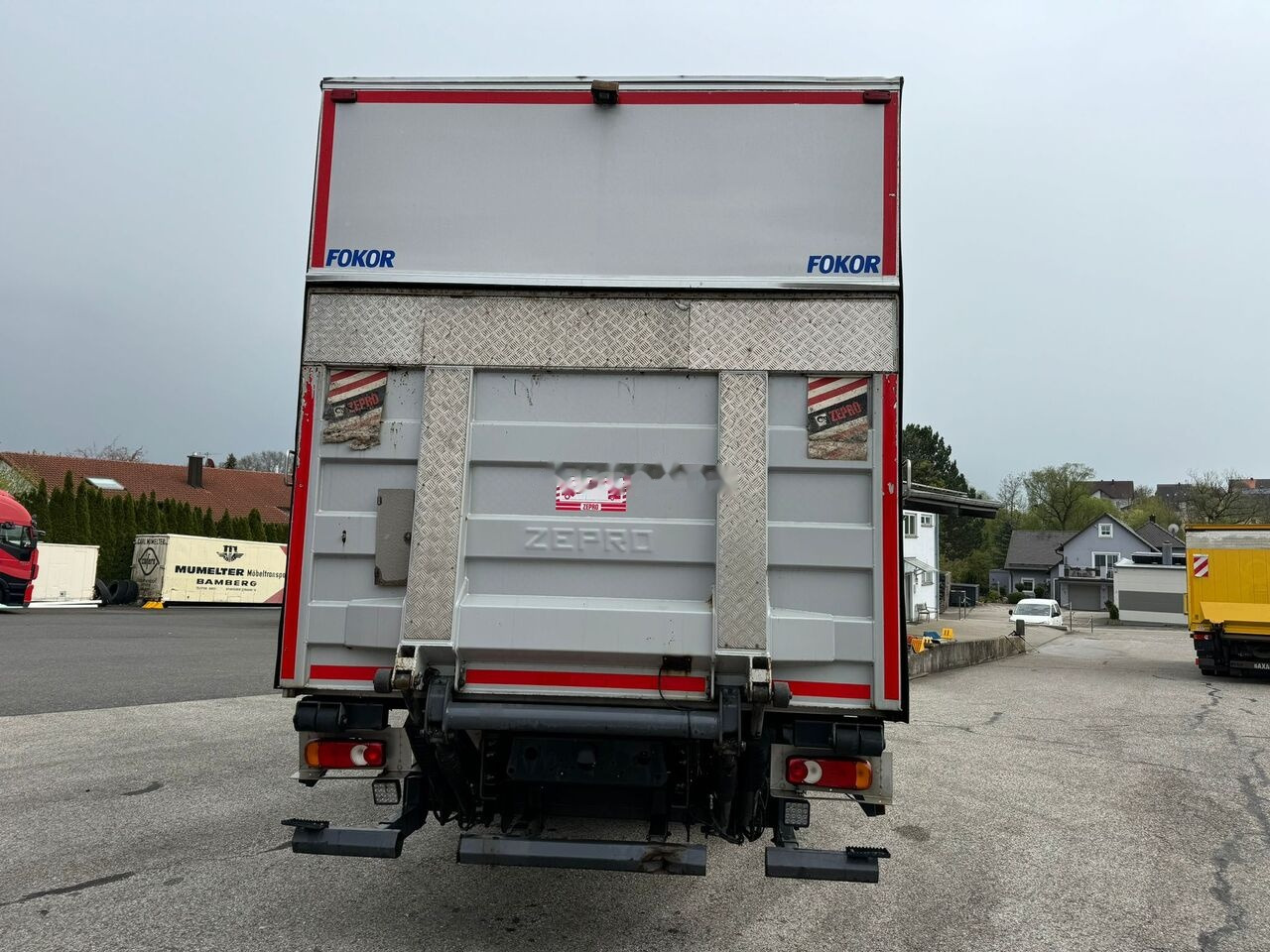 Box truck IVECO EUROCARGO 150E22P: picture 9