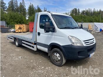 Autotransporter truck Iveco Daily: picture 1