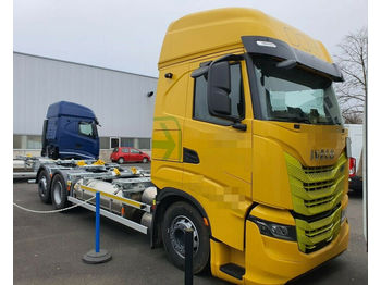 New Cab chassis truck Iveco S-Way 460 LL LNG BDF *Retarder/Lenk+Lift/LDW/AHK: picture 1