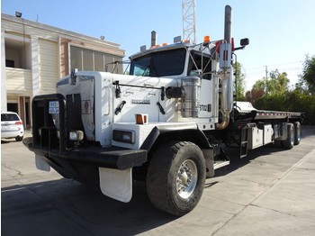 Dropside/ Flatbed truck Kenworth * C500 * Bed / winch Truck * 6x4 Oil Field Truck *: picture 1