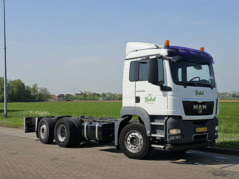 Cab chassis truck MAN 26.320 TGS: picture 6