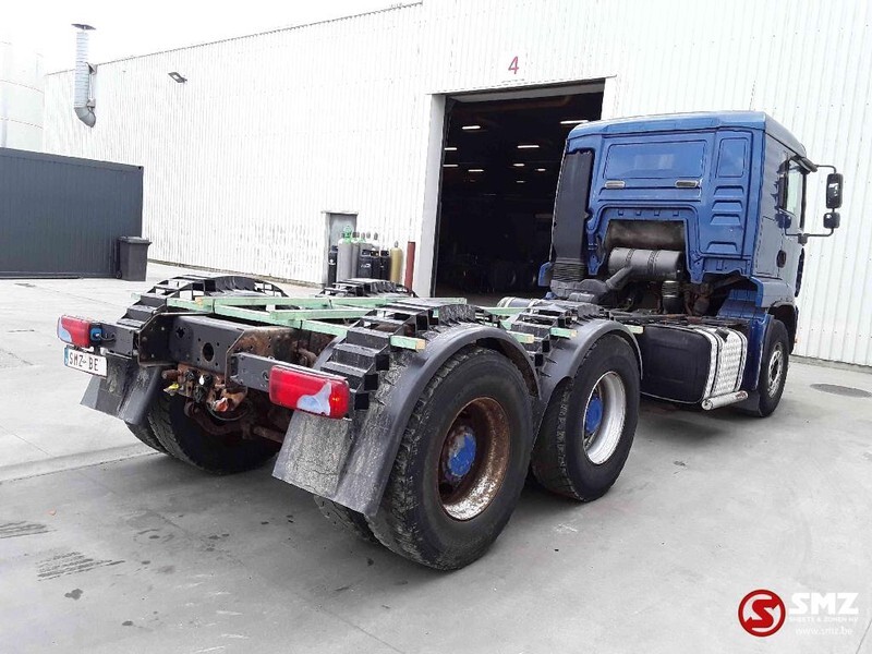 Cab chassis truck MAN TGA 26.480 6x4 manual: picture 12