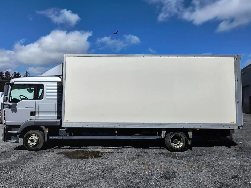 Box truck MAN TGL 12.180 3500 KG DHOLLANDIA LIFT - 118 111 KM (!): picture 8
