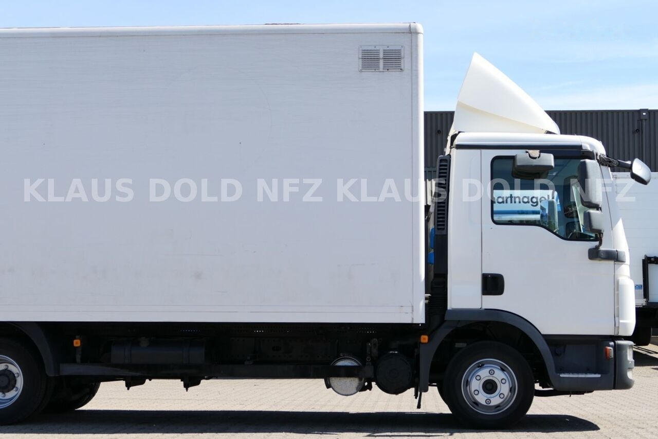 Box truck MAN TGL 8.180 Koffer: picture 9