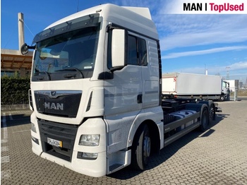 Container transporter/ Swap body truck MAN TGX 26.460 6X2-2 LL: picture 1