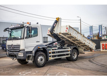 Container transporter/ Swap body truck MERCEDES-BENZ Atego 1530